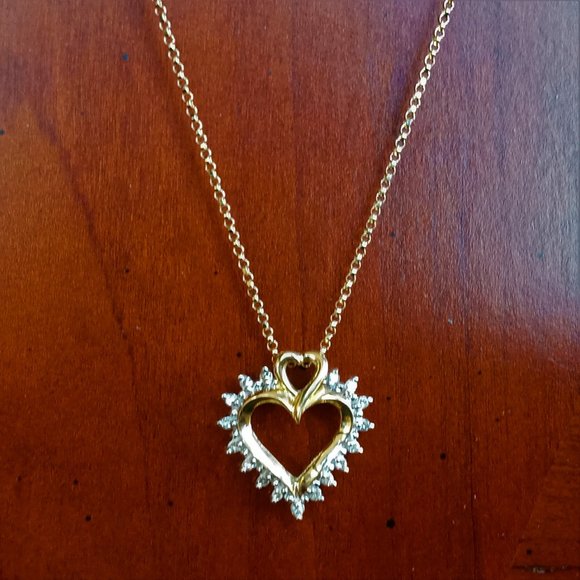 (SOLD) 14K Yellow Gold Heart Shaped x17 Diamond Pendant Necklace - Picture 2 of 13